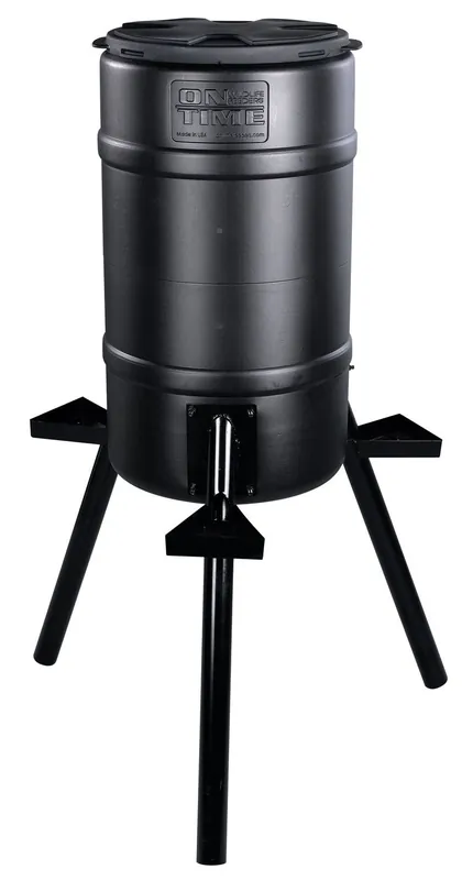 On Time Buckeye Gravity Feeder, Polyethylene, 200 lbs Capacity, 2" Metal Legs, 3 Feeding Stations