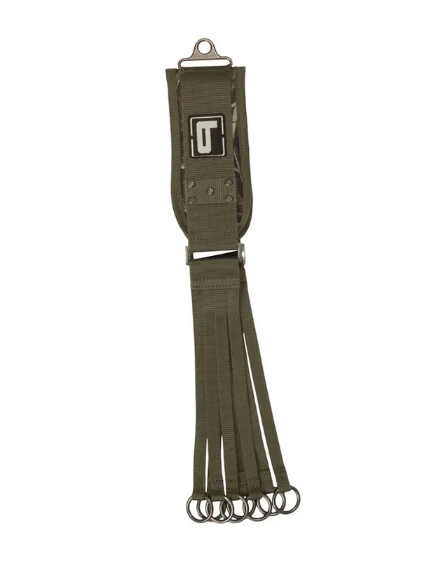 Max7 Camo 900D Goose Tote by Banded