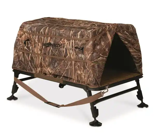 Avery Low Ground-Force Dog Blind in Max-7 Camo by Banded
