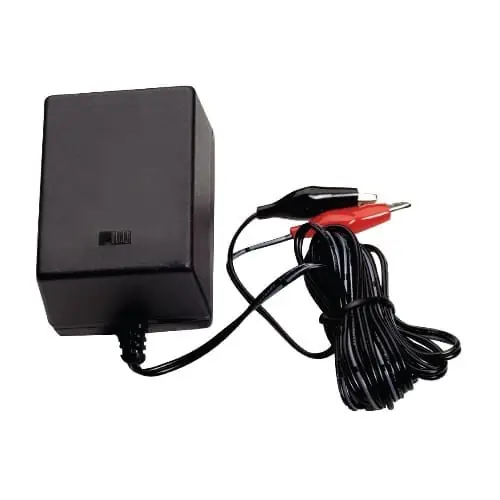 6/12v Battery Charger by American Hunter
