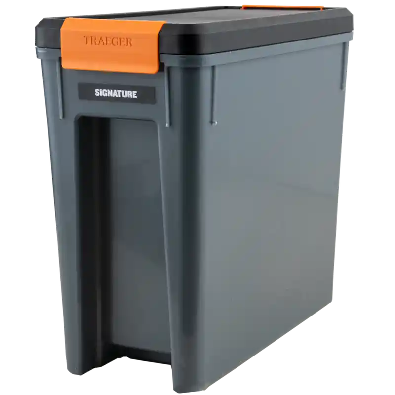 Staydry Pellet Bin and Lid by Traeger