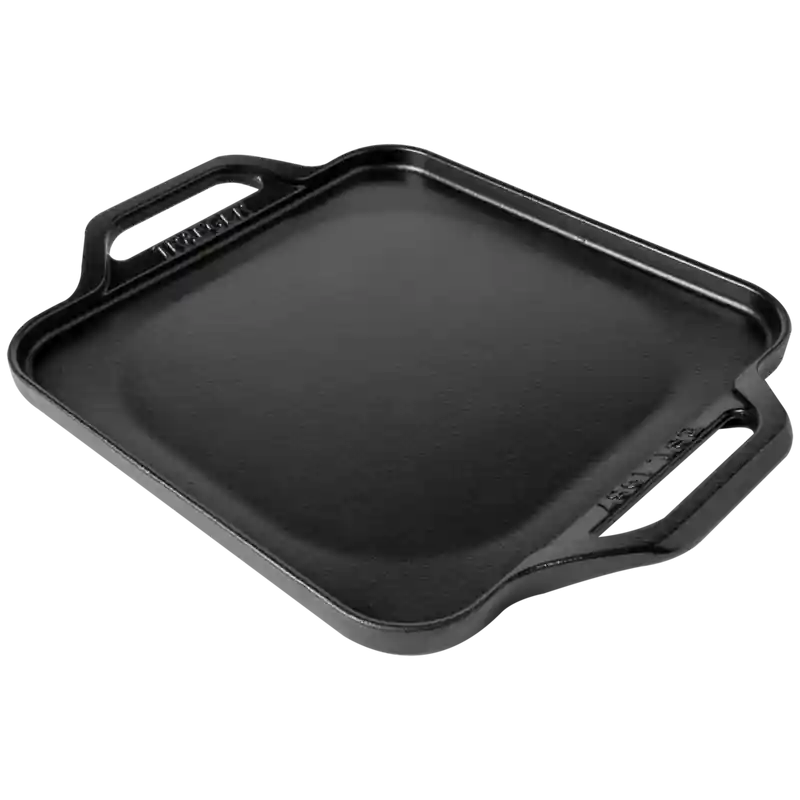 Induction Cast Iron Skillet by Traeger