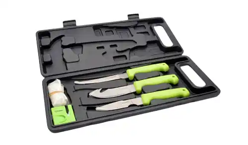6 Piece Field Dressing Kit by HME