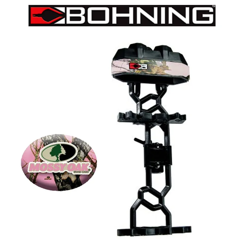 Chameleon 3 Arrow Bow Quiver in Blaze Pink by Bohning