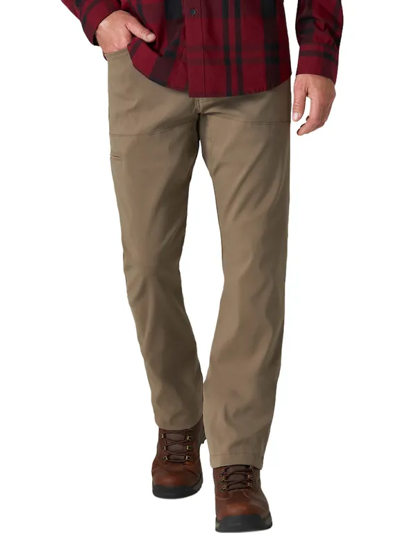 Men‘s ATG Cliff Side Utility Pants by Wrangler
