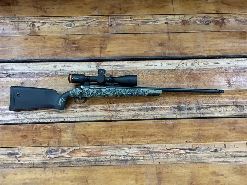 Gunwerks Magnus WRX 7 PRC 20" Barrel Rifle System with Revic Acura RS25i Scope and Green Fracture Stock