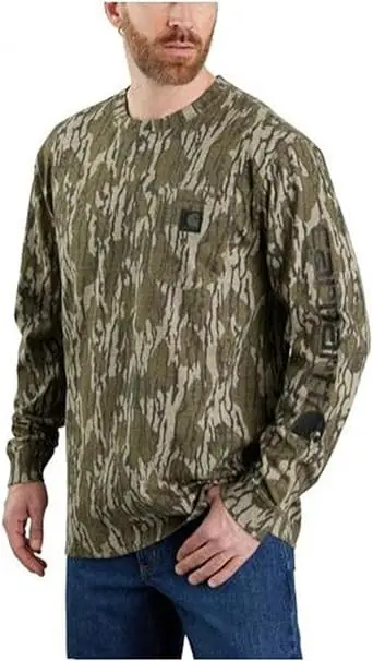 Men‘s Loose Fit Heavyweight Long Sleeve Camo Logo Graphic Tee Shirt by Carhartt