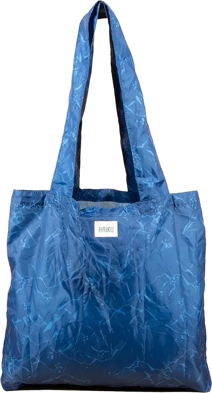 Women‘s Bloom - Lupine
