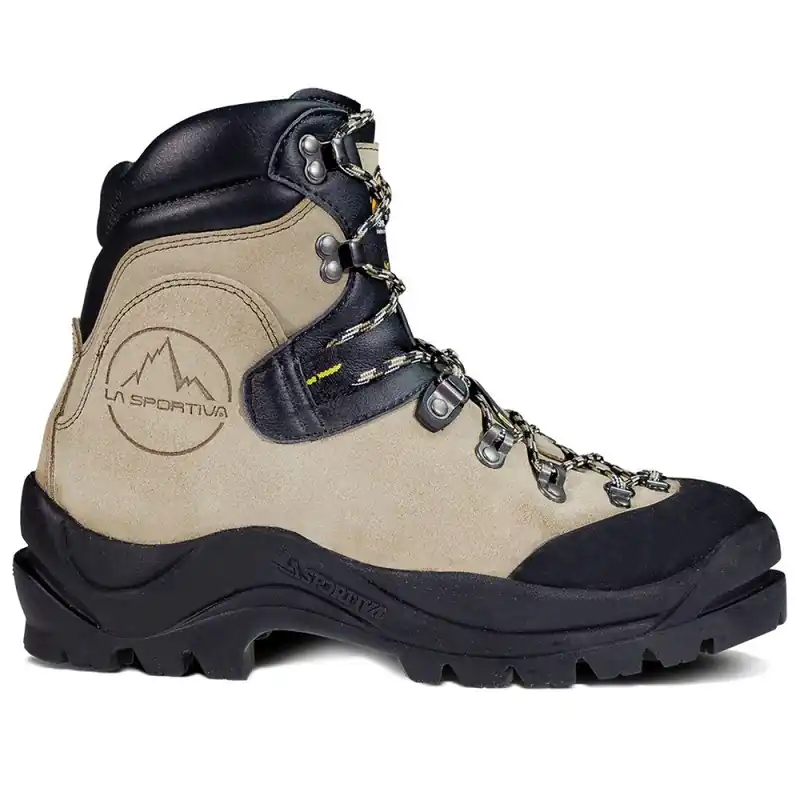 Men‘s Makalu Classic Leather Mountaineering Boot - Tan - 39
