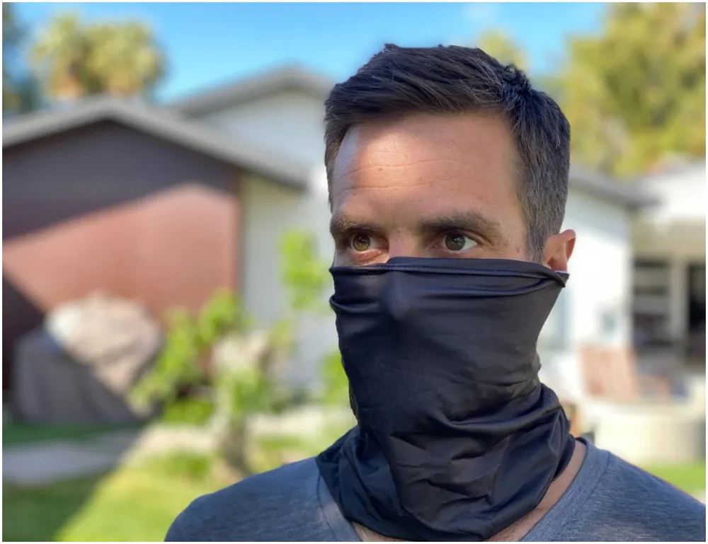 Buff Multi Use Face Mask Neck Gaiter - Black