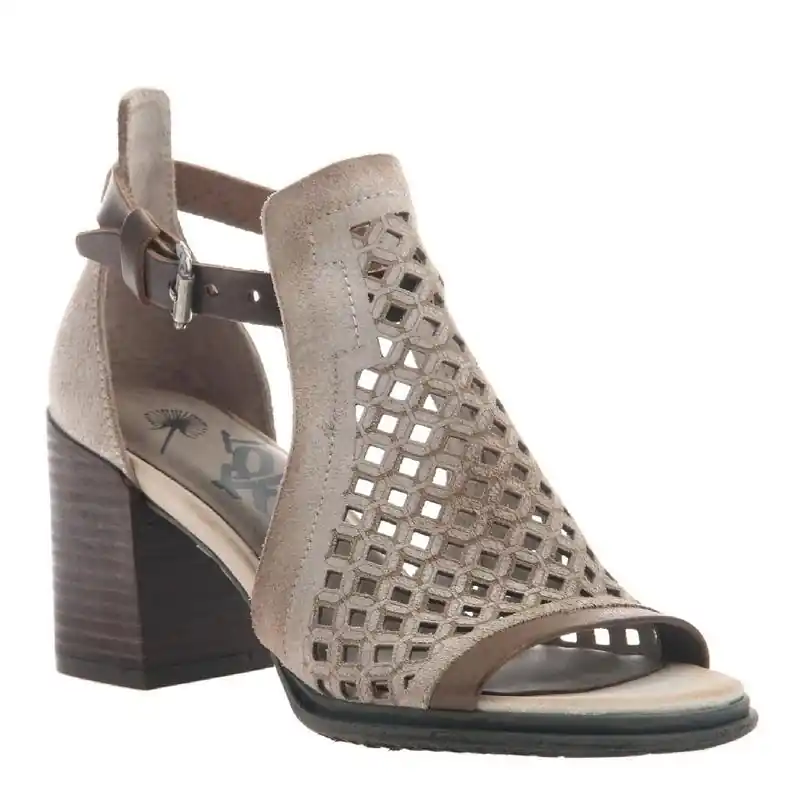 Women‘s Metaphor - Stone - 6